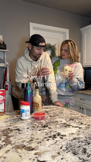 Lindsay on Instagram: "Sugar Cookie Martinis 🍸🍪🎄 Recipe (for two drinks) - 4 oz of Licor 43 @licor43global 2 oz of vodka @ketelone 2 oz of cream liqueur - I used Crème Brûlée Licor 43 🤩 2 oz of heavy cream or half & half This is SO good & such a treat! Always using my @elevatedcraft shaker of course 😘 #happyholidays #sugarcookie #sugarcookiemartini #martini #martinis #cocktails #recipe #recipes #holidaycocktails #yummy #dessert #fyp #fypシ"