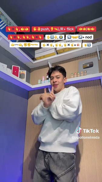 TikTok Dance Tutorial for 2023 Trends