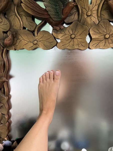 Foggy footprints xo #feet #feetcare #footfeminine #fyp