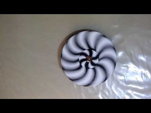 Arte Cinético hecho con cd's