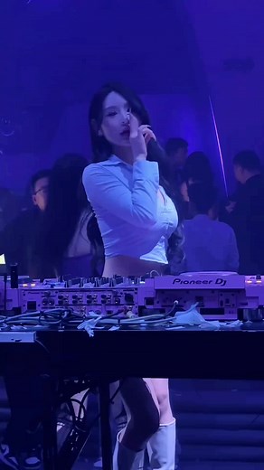 Nhạc Remix Đỉnh Cao Cho Mọi Bữa Tiệc