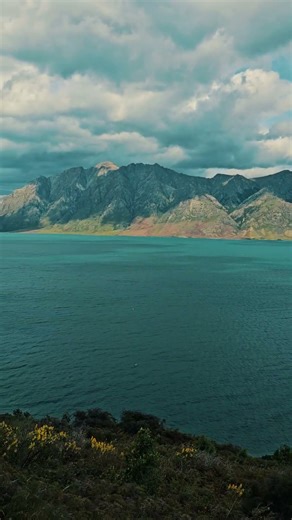 Getting lost in the serenity #newzealand #nzmustdo #roadtrip #travel #travelling #traveller #wanada