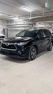 2024 Toyota Highlander Hybrid XLE AWD for sale with 44,123 km in #londonontario