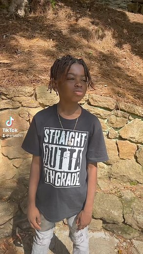 Ree5Ree 﫶 on Instagram: "5th grade graduate ‍ #5thgradegraduation"