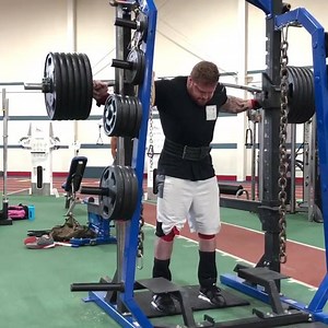 2.5K views · 25 reactions | Leg day motivation from Steve Gentili! Always striving to get better - make sure you’re doing the same! | Beast Sports Nutrition | Facebook