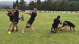 Look at the technique used to get Hayden Parker across the rope in one of the team challenges! | Highlanders