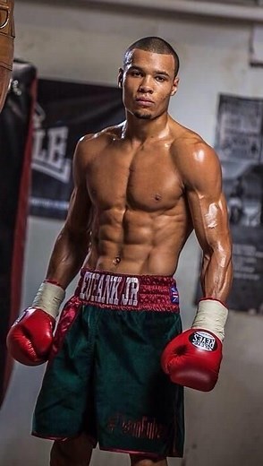 17K views · 452 reactions | Eubank landed 19 punches in 9 seconds 勞 Chris Eubank Jr has decent power, relying more on speed and volume than knockout force. His strength lies in sharp combinations that wear opponents down rather than one-punch knockouts.⚡️ For more of the best follow @theknockoutfamily ⚡️⚡️⚡️ #boxing #chriseubankjr #eubankbenn #boxinglife #boxingworld #boxingfanatik #boxingtraining #knockout #boxingheads | Theknockoutfamily | Facebook