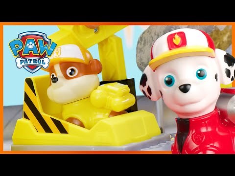 Big Truck Pups Save a Bus Full of Ice Cream 🍦- PAW Patrol - Toy Pretend Play Rescue for Kids