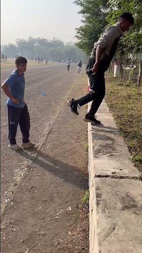 22 - Single leg box jumps