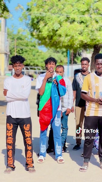 Wan sugi la ahay dabaal dega#muscabcr7 #soomalinimo🇸🇴🇸🇴🥰 @بلقيس عثمان 🇾🇪🇸🇴 @Dardar_raxiima @madaxweynahabarahabulshada_kgs @istarliinqalbi7❤️ @sadaamkeeyow