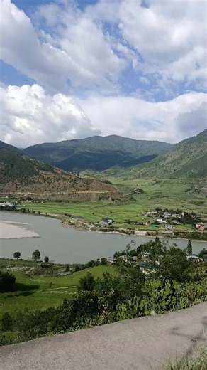 sonam.choki27 (@sonam.choki27)’s videos with Sunrise - Official Sound Studio