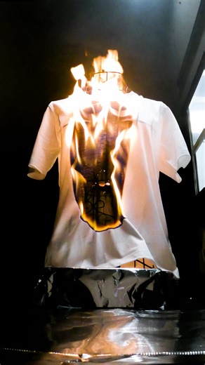 UNSW Professor Guan Yeoh and his team of researchers have developed a fire-resistant spray that could help reduce the risk of burns by delaying how quickly cotton materials catch fire. 🔥 | UNSW