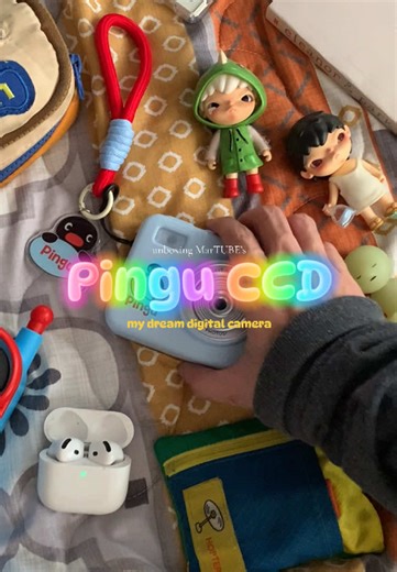 Unboxing the Adorable Pingu CCD Digital Camera