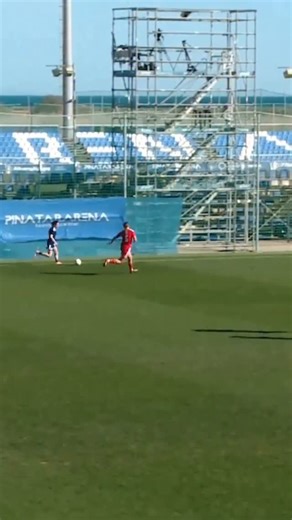 #SCOW17s | Lucy Jane Hope makes it 2-0 after a great run and assist from Phoebe O’Donnell! 👏 #YoungTeam | Scotland National Team