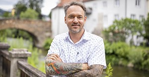 Sommergespräch: : Daniel Roßmann: „Man muss verstehen lernen, was mit den Medien möglich ist“