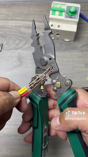 Foldable Multi Tool Wire Stripper for Electricians