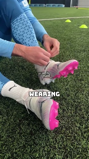 Why Do Some Footballers Cut the Backs of Their Boots? 🤔