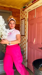 889K views · 10K reactions | Controversial Opinion  : I LOVE Baby’s Breath when I’m given creative freedom with it and especially when designing in mass with it  #babysbreath #babysbreathwedding #texasflowerfarm #dfwweddingflorist #farmingflorist | B. Blumen Flower Farm | Facebook