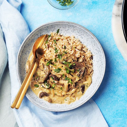 Hands-off slow cooker mushroom stroganoff recipe