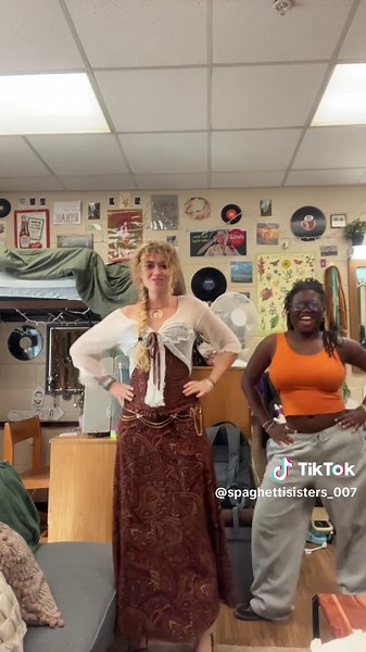 Almost Friday!#ootd #maddona