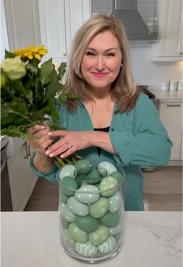 Beautiful Spring Centerpiece DIY Ideas