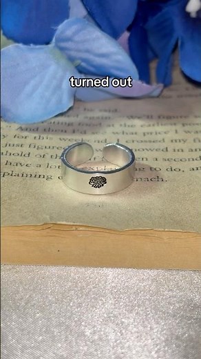 This is our birth month flower ring 💗 #affordablejewelry #couplegoals #couplerings #giftideas