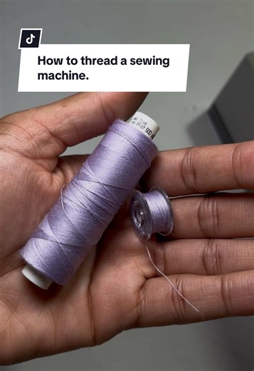🤯 This bobbin loading hack will blow your mind! ⠀ I’m always showing you guys how I sew things but some of you are still stuck at threading your sewing machine. This is for YOU. ⠀ 🎥 Youtube: SEW QUAINT | subscribe for more sewing tips tutorials and follow @sewquaint for more videos like this one. ⠀ ⠀ #sewist #sewcialists #sewingtiktok #beginnersewing #sewistsoftiktok