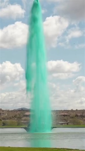 Ideas for a vibrant March! Soak in naturally beautiful & bright sights in Fountain Hills, AZ: 1️⃣ Public Art Walk (Download the map–link in bio🔗) See over 150 public art pieces near the World Famous Fountain & around @downtownfountainhills. 2️⃣ Fountain Hills Art League's Artisan Tour (Pick up the map @fthillsartists) Explore the works of local artists through a mapped path in cafes, restaurants, studios, & more. 3️⃣ Alice in Wonderland Musical at FHT Youth Theater (showtimes & tickets @fhtheat