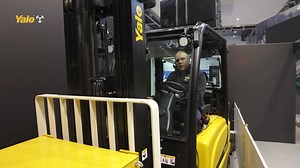 Yale Reliant adjusts the performance of the lift truck carefully based on real-time conditions, like preventing operators from lifting a tilted load to full height. Learn more about how Yale Reliant can help your business: https://loom.ly/79Y8rmQ #YaleReliant #DynamicStability #WarehouseSafety | Yale EMEA