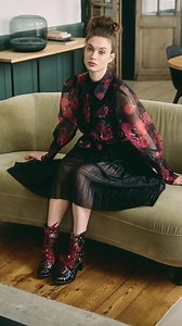 16K views · 141 reactions | Dark romance with #LauraVita #shoes. #darkacademia #darkromance #romance #boots #victorianfashion #paststyle #costume #regency | LAURA VITA | Facebook