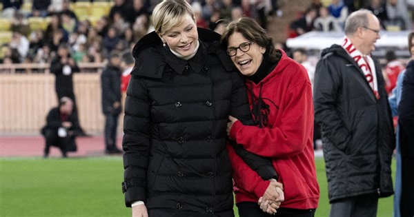 À l'aube de ses 60 ans, Stéphanie de Monaco a-t-elle (complètement) lâché prise ?