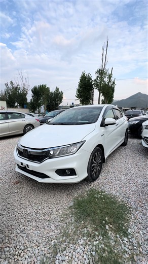 Honda Grace 2018 for Sale | Swat Motors Chakdara