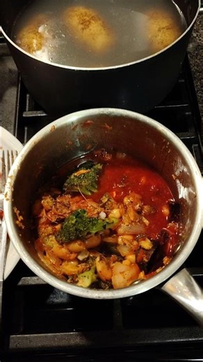 Dinner's ready #healthyfood #dinner #jesusmusic #mashedpotato #vegan #cooking