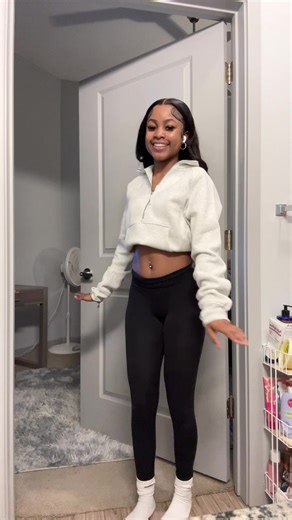 miya (@miyadeniecee)’s videos with Let Me Know (feat. Future) - Tamar Braxton