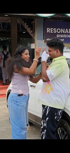 കണ്ണിൽ പൊടി വീണു😂😂#comedy #trendingreel #prank #viralchallenge #kerala #malayalam #trissurkaran #funny | Red Mamba