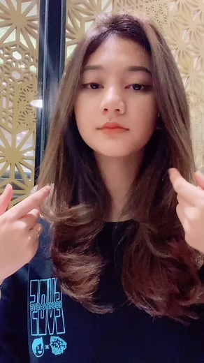 Hand Gestures Tutorial: Expressive Communication Techniques