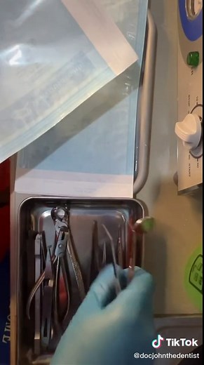 Sterilization of Dental Instruments: How to Clean and Maintain Basic Dental Tools