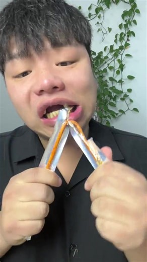 Toothless (@us.china)’s videos with original sound - Toothless