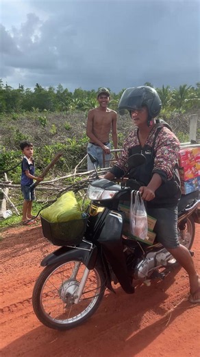 #idol na ke ng🥹😂😂 @Go Sas 😂😂សង្សារណាគេនឹង🥲