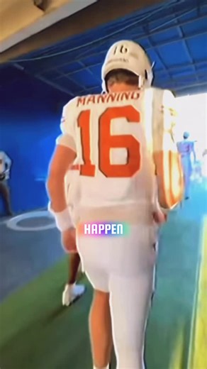 Sports Below The Surface on Instagram: "Bench Arch Manning? 🤔 It’s not a good idea, & it’s not gonna happen. It’s easy to forget Texas did actually beat Kentucky. Maybe ask yourself how wild it is that despite a “sky is falling” offense, Texas still went on the road… at night… in the SEC… & won. Think about that. If “the worlds worst offense” marginally improves or even approaches the nationwide average, then what’s their ceiling? 🤔 Right? The 5th reason NOT mentioned in the video here is that