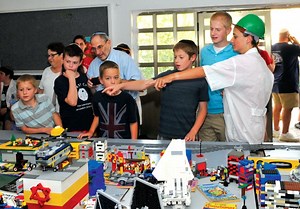 Kids building robots; robotics building kids | The Jerusalem Post