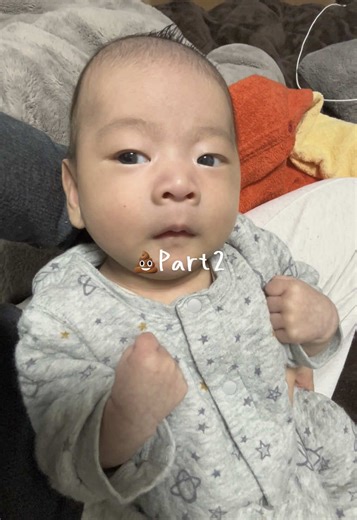 赤ちゃんの本気の笑い声と癒しの時間