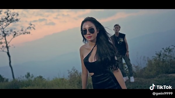 G-WIN 'DON'T LEAVE ME' Music Video