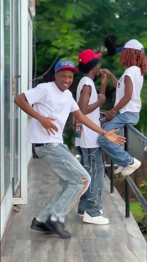 Kidi, Olivetheboy, Kojo Blak- Gymnastic [Official Dance Video]