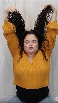 The four pillars of hair: porosity, structure, density, and type. 👩🏾‍🦱
