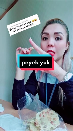 Balas @triigulali3 ga jual kalengan dy loh bun😆😆...ayo fokus ke peyek nya ajah.. #JogetInfinixHot11MLBB #fyp #xyzbca #peyek #cemilan