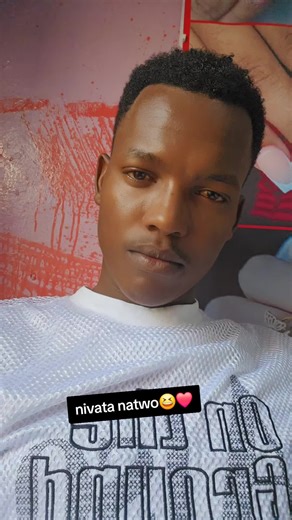 Nail Art Tutorial by Maxwell: Creative Designs to Try