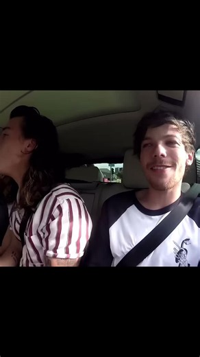Carpool Karaoke One Direction Part 1 #onedirection #harrystyles #louistomlinson #carpoolkaraoke #niallhoran