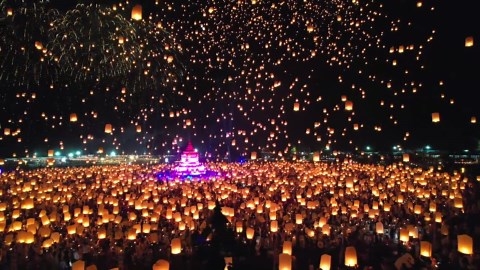 Loi Krathong: Thailand's Lantern Festival Captured by Drone - Worldwide