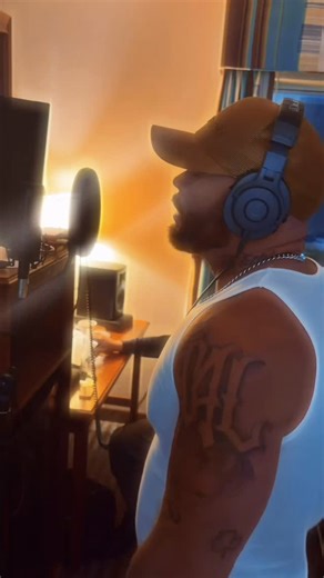 64 reactions · 32 comments | For all those that say I use auto tune. This my natural voice  #kyleziminsky #noautotunechallenge #recording #explorepage✨ | Kyle Ziminsky | Facebook